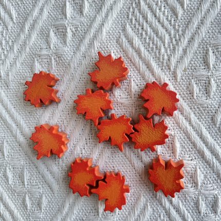 maple leaf wood beads