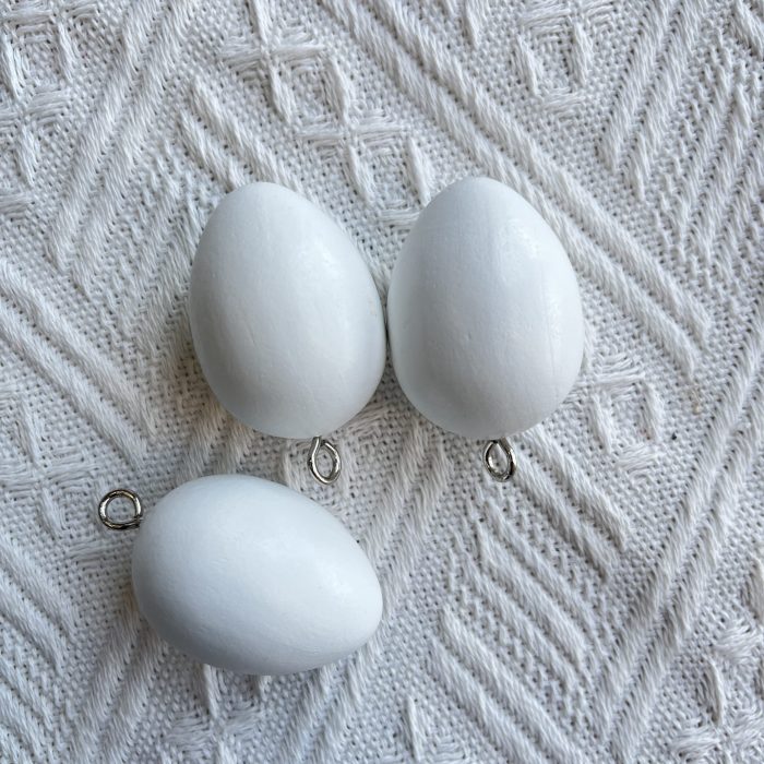 wood egg beads white